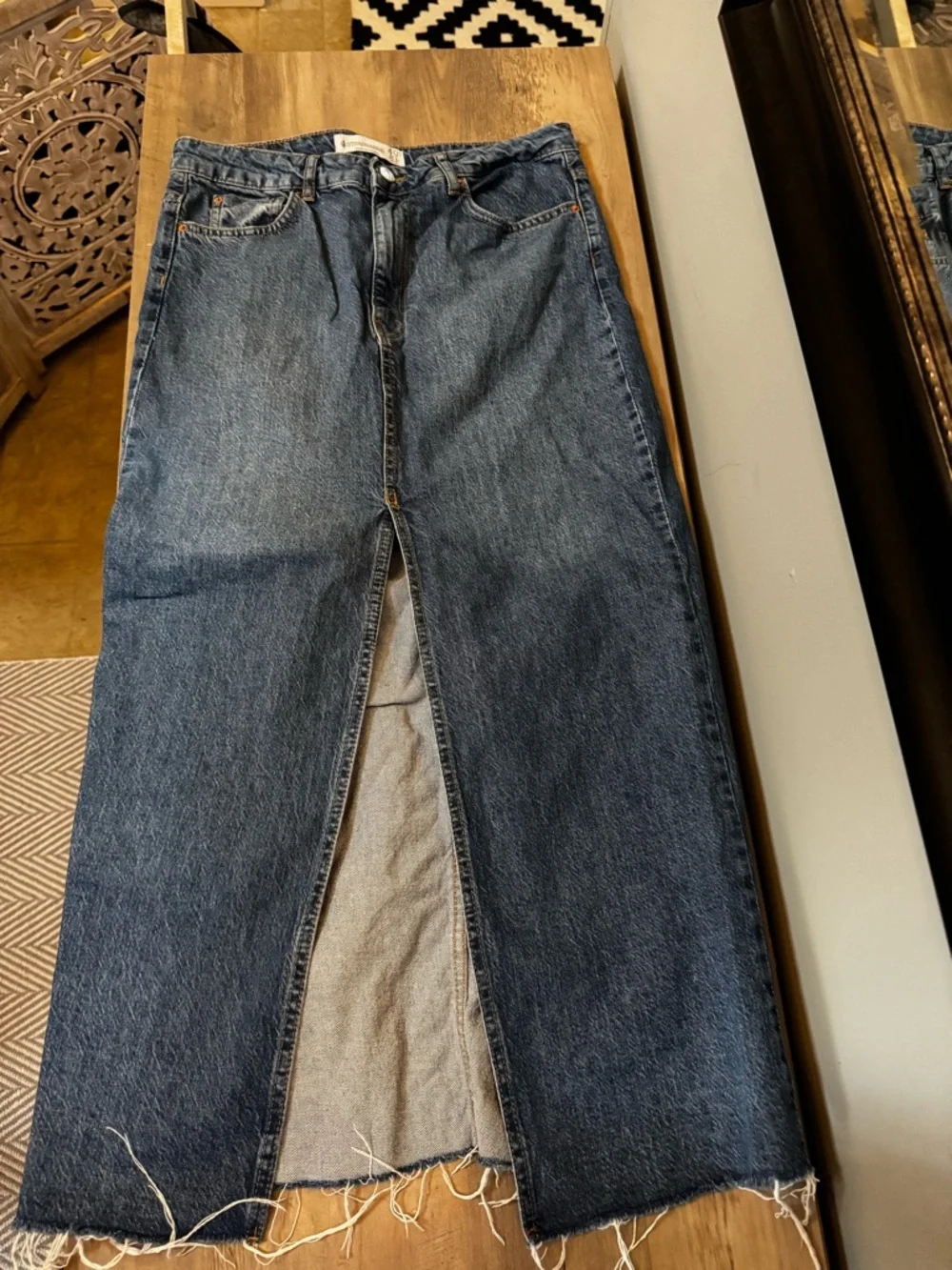 stradivarius Blue Straight-Leg Jeans Skirt with Front Slit raw hem - Picture 2 of 8